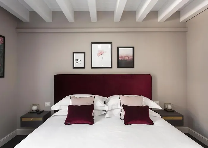 Hotel nahe College: Santarella Guest House