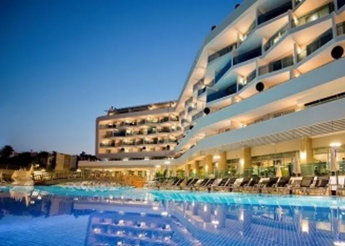 Selene Beach & Spa (Adults Only)