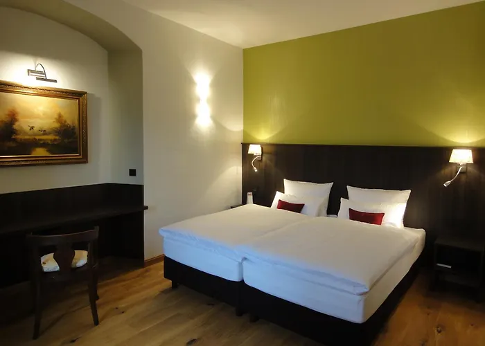 Hotel Garni Schloß Schönberg