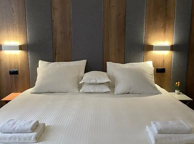 Günstiges Hotel: Swiss Plus Hotel