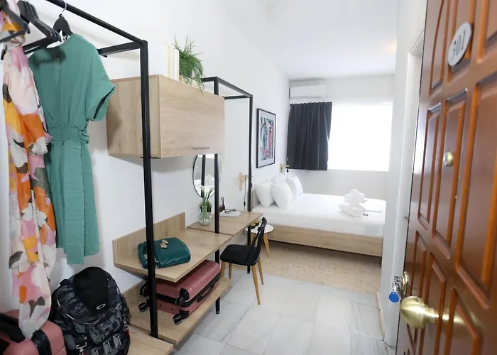 Hotel: Old Town Hall Suites And Apartments