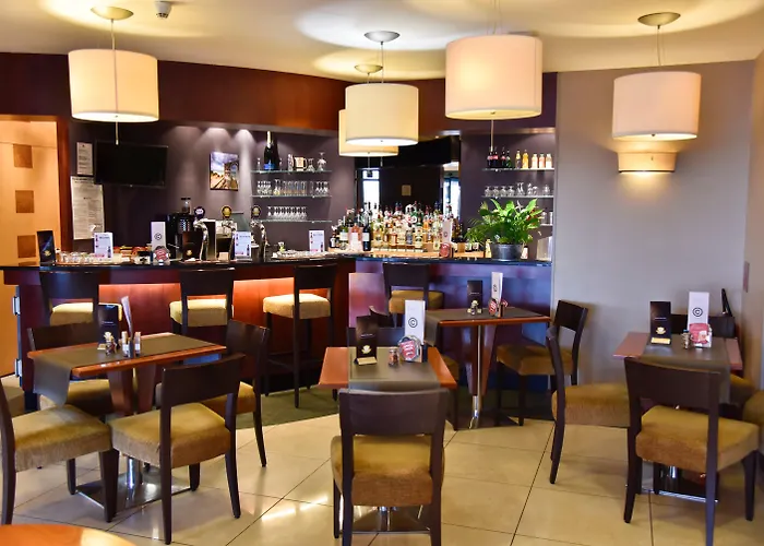 Holiday Inn Calais-Centre By Ihg