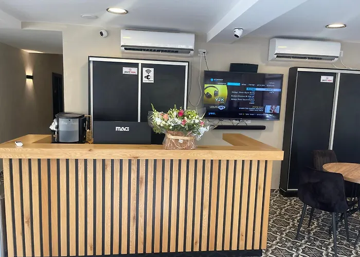 בוטיק רפאל Boutique Rafael