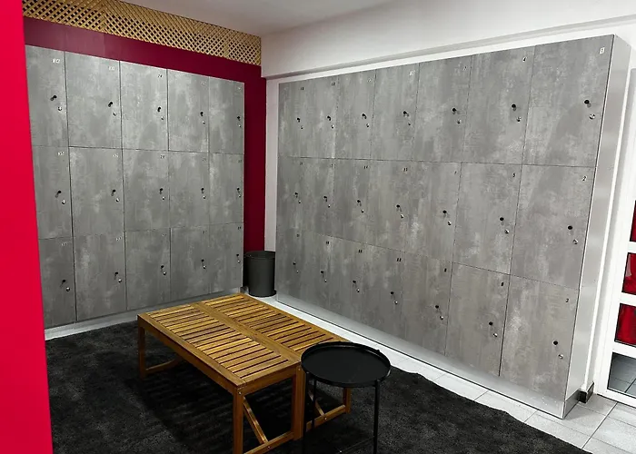 Luxushotel: Paradise Resort - Fkk Swinger & Nudist Couples Only