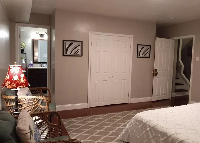 Fairmount House Free Street Parking Quiet Spacious