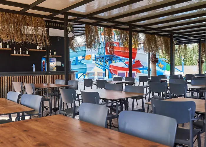 Hotel Am Lavia s Lara