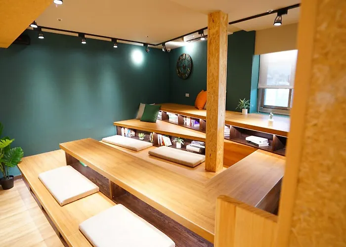 RF Hotel - Zhongxiao