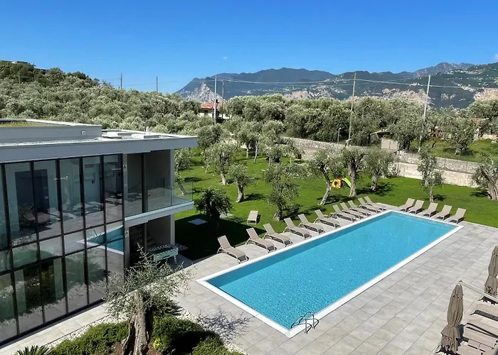  Residence Malcesine-Active&Family