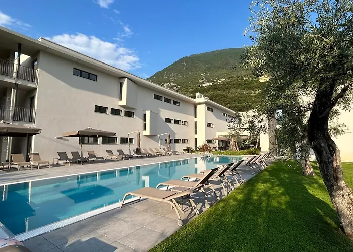  Residence Malcesine-Active&Family