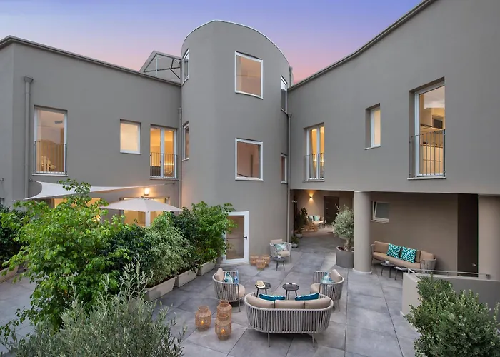 Zentrales Hotel: Mem Lodge And Suite