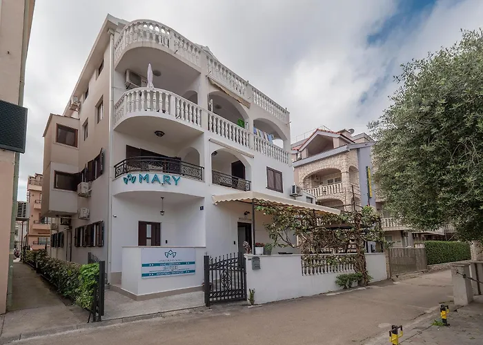 Apartments Mary