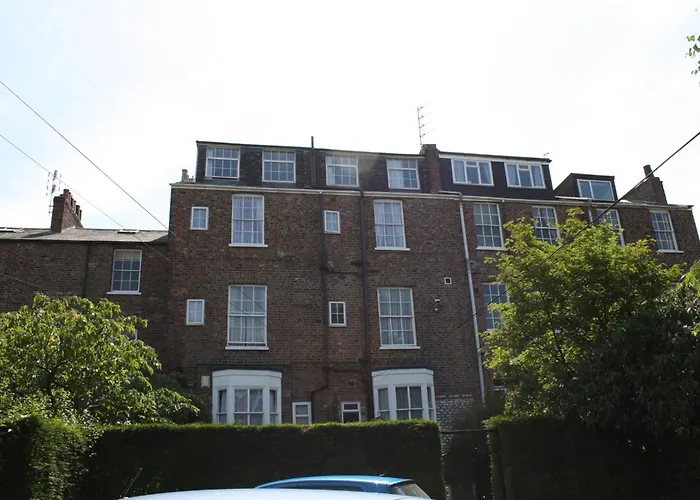 Gästehaus: Holmwood House Guest Accommodation