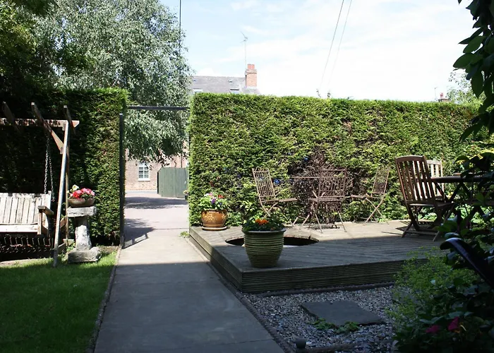 Gästehaus: Holmwood House Guest Accommodation