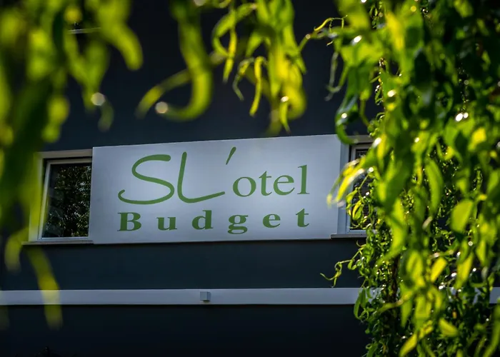 Sl'Otel Budget