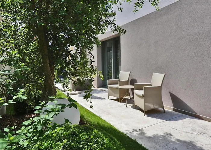Jacuzzi-Hotel: Ninfea Wellness & Spa Residence