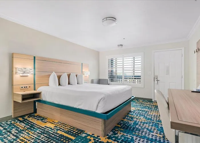 Motel: Pacific Shores Inn - Morro Bay