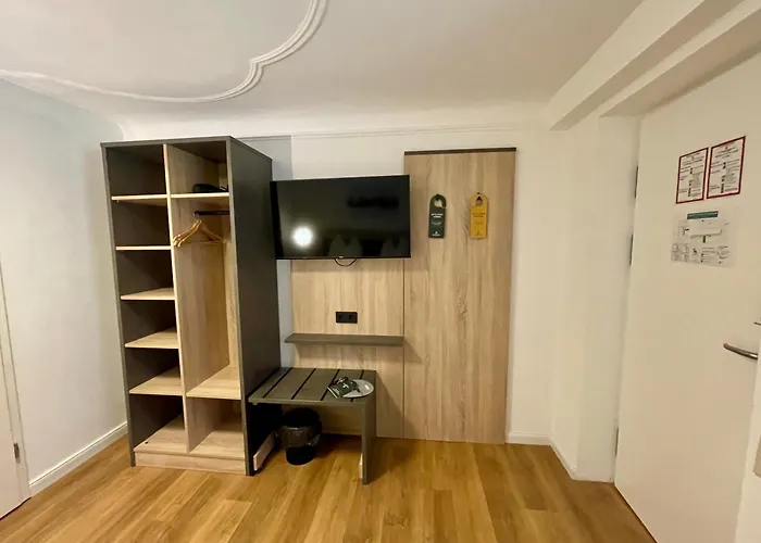 Hopfenhotel am Adenauerufer