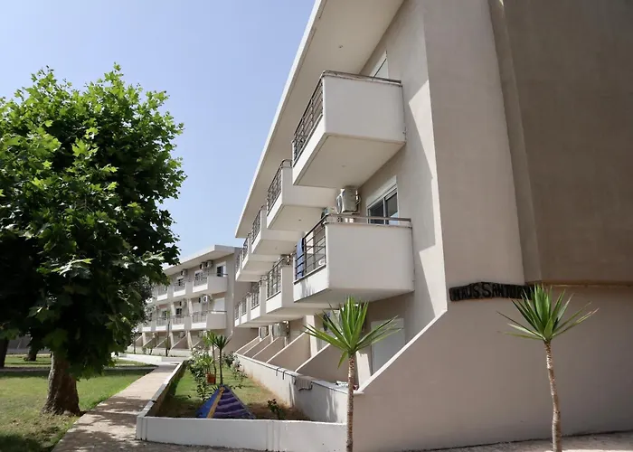 Hotel Sarti Beach