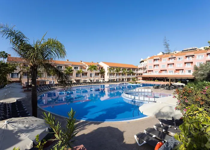 Hotel mit Pool: Aparthotel El Duque
