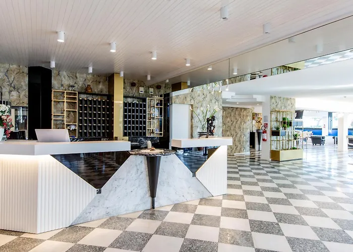 3-Sterne-Hotel: Hotel Baltic Riccione-Fronte Mare