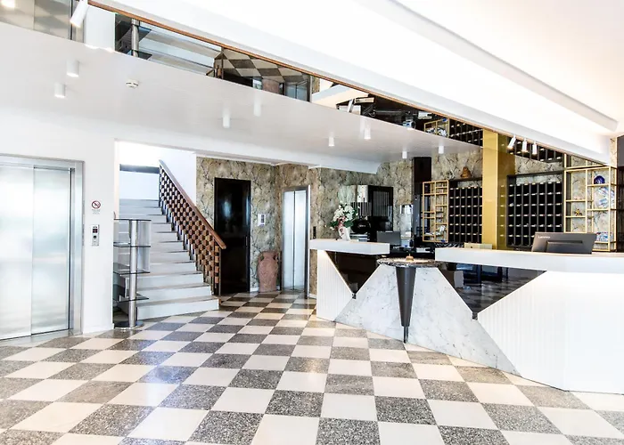 3-Sterne-Hotel: Hotel Baltic Riccione-Fronte Mare