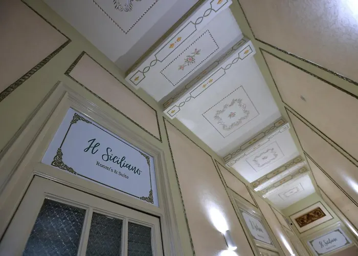 Hotel mit Aussicht: Il Siciliano Room'S & Suite