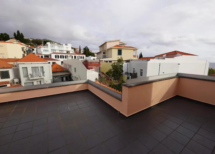 Ferienvermietung: Travellers Pearl By Storytellers