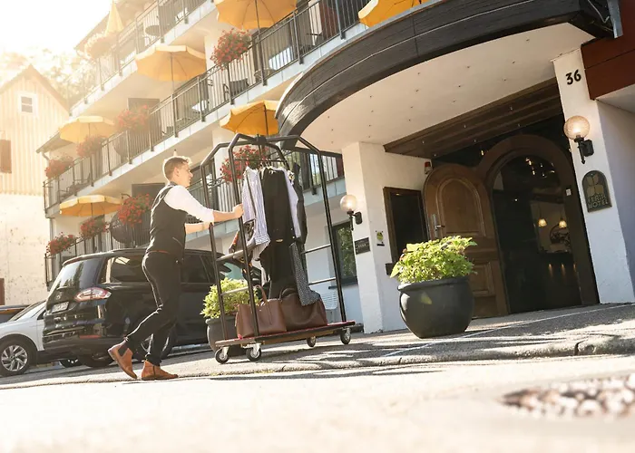 Hotel mit Pool: Flair Hotel Sonnenhof