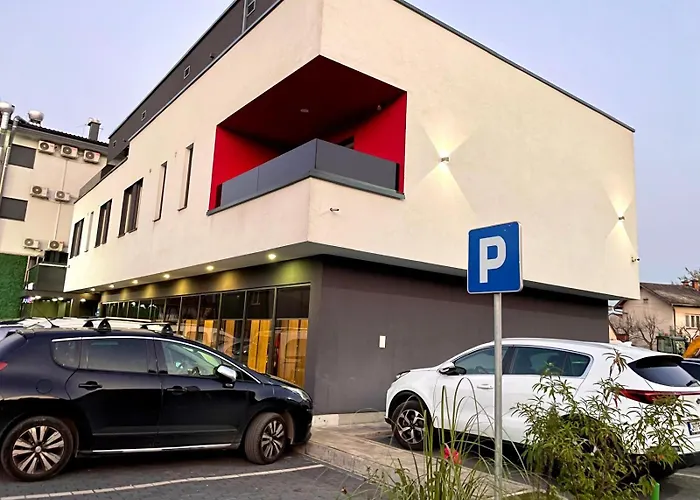 Günstiges Hotel: Swiss Plus Hotel