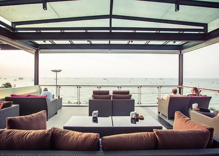 Zentrales Hotel: Serenotel Pattaya