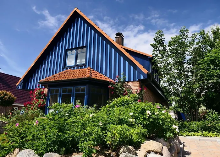 Ferienvermietung: Blaues Haus