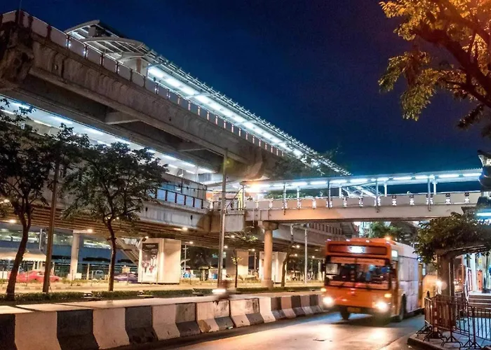 Günstiges Hotel: Collection O The Bangkok Cha Cha Suite