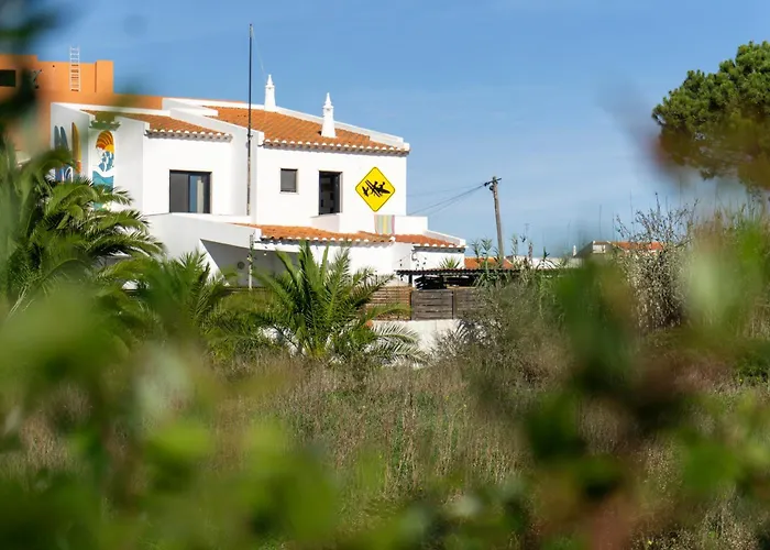 Algarve Surf Camp & Sagres