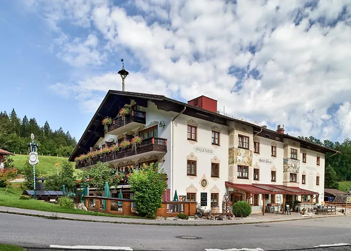 Aktivhotel&Gasthof Schmelz Ihr familienfreundliches Urlaubs Hotel mit Wellness, Almsauna, Chiemgau Karte
