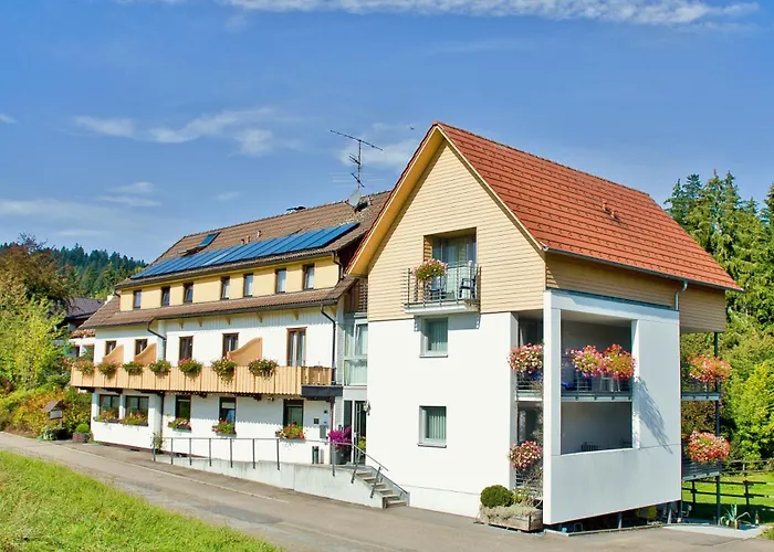 3-Sterne-Hotel: Landhaus Karin