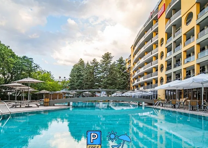 Hvd Viva Club Ultra All Inclusive - Private Beach & Free Parking