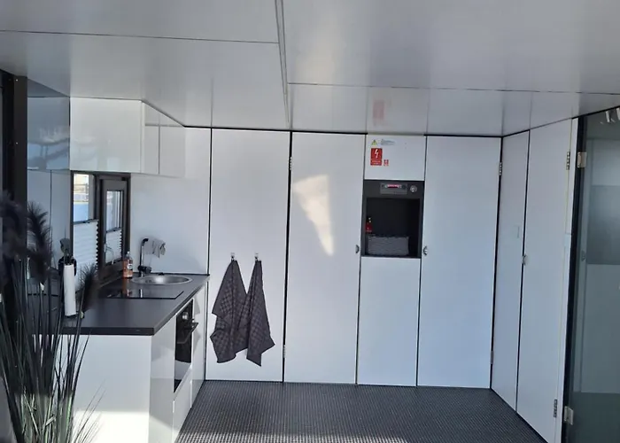 Haustierfreundliches Hotel: Houseboat Of Grimm