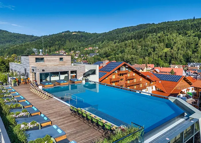  Meta Resort&Vine