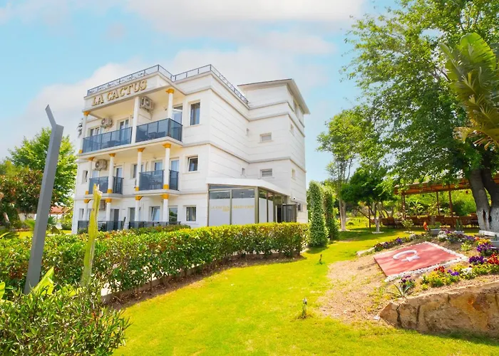 B&B: La Cactus Boutique Hotel