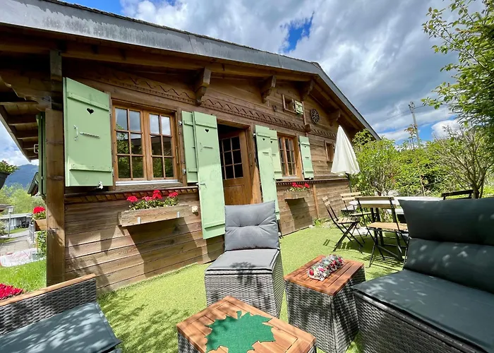 Private Villa: Gstaad Chalet