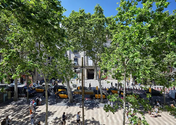 Zentrales Hotel: Ella Hostel Boqueria