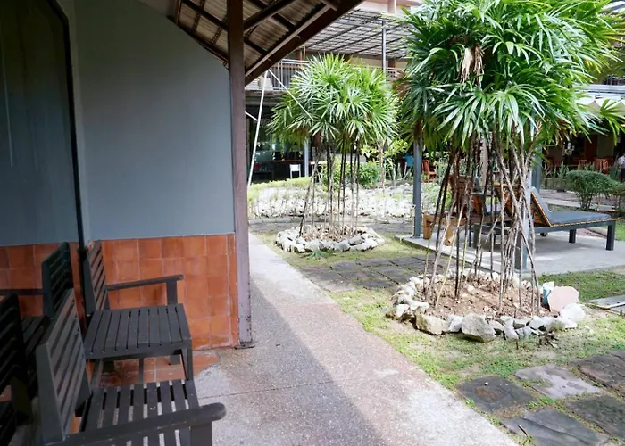 Ping Pong Hotel: Basaya Beach Hotel&Resort