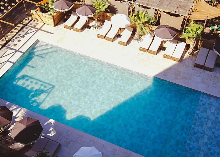 Novotel Avignon Nord