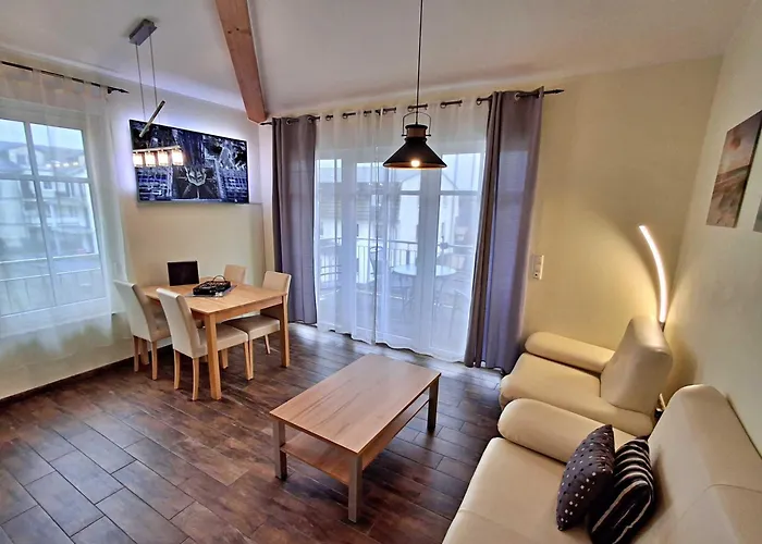 Hotel nahe College: Villa Ilona