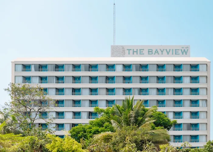 Ping Pong Hotel: The Bayview Hotel Pattaya