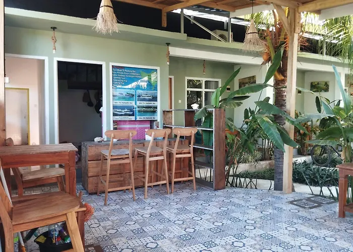 Palm Trees Villas