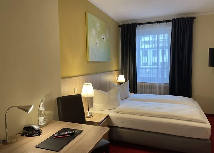 Palm Premium Hotel