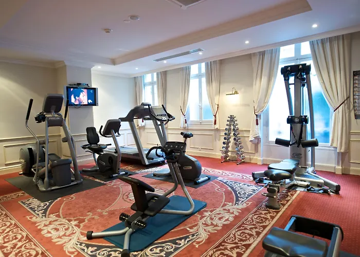 5 Sterne Hotels Fraser Suites Le Claridge Champs-Elysees
