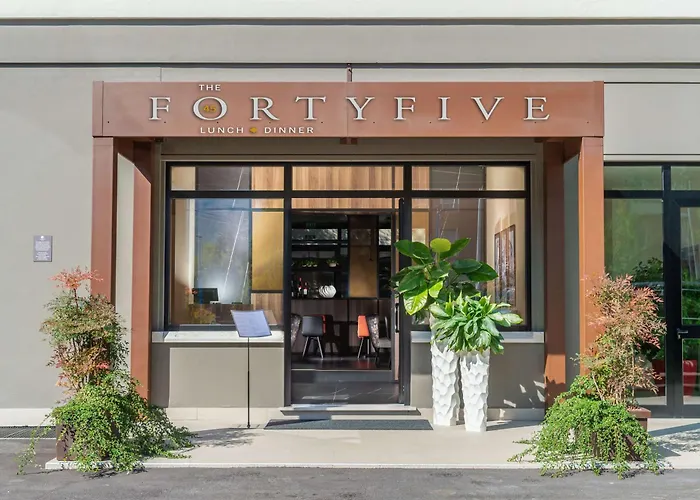 Hotel mit Tennis: Doubletree By Hilton Brescia