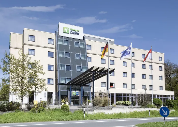 3 SterneHotel Holiday Inn Express Frankfurt Airport By Ihg